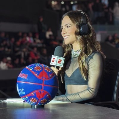 Julia Headley's profile picture