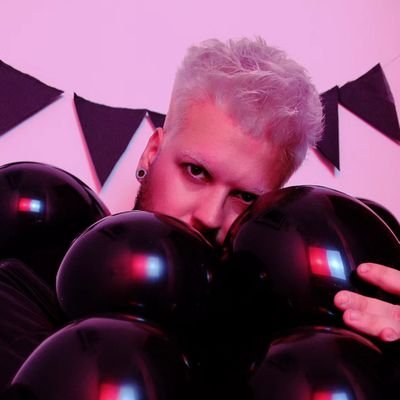 D∀RKO's profile picture