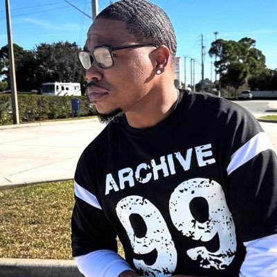 MikeSmallsJr1's profile picture