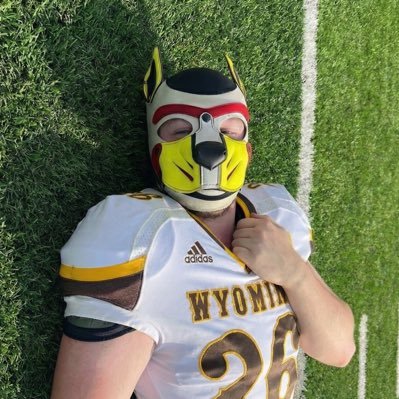 Pup Titan's profile picture