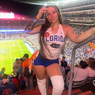 Elowweee's profile picture