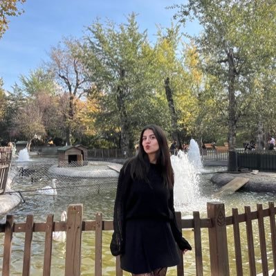 Esma_'s profile picture