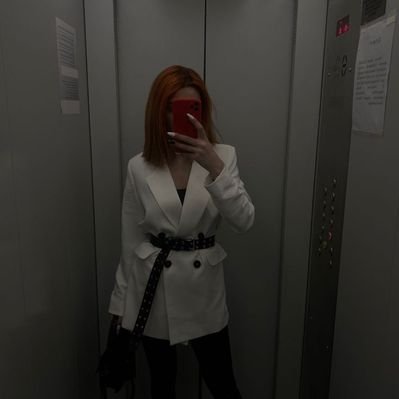 Özge's profile picture
