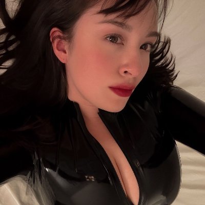 Mistress Louisa's profile picture