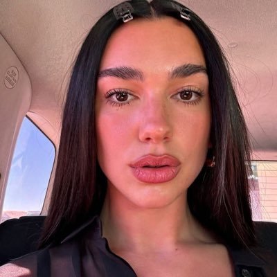 DuaLipaWears's profile picture
