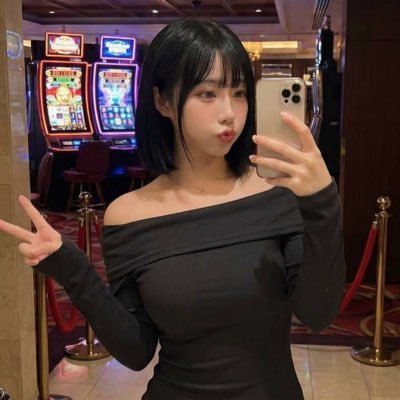 Chinatown 赌徒 🤍's profile picture