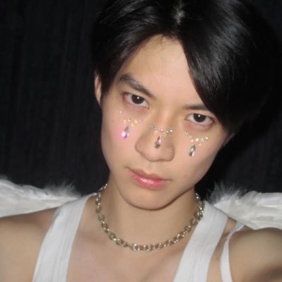 aston_lvr's profile picture