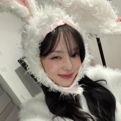 𝙞𝙢𝙗𝙡𝙪𝙪𝙗𝙖𝙚𝙡𝙚𝙚 ྀི 🍋⋆。˚'s profile picture
