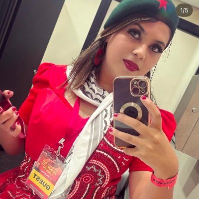 CassiemAishah's profile picture