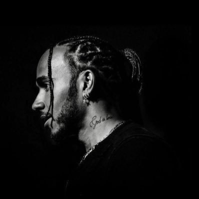 E's profile picture