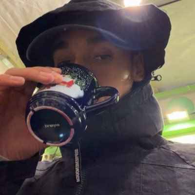 aish ٠࣪⭑'s profile picture