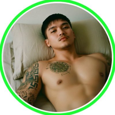 fredchicken111's profile picture