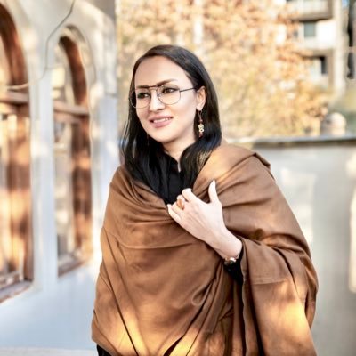 Roeina Shahabi | رویینا شهابی's profile picture