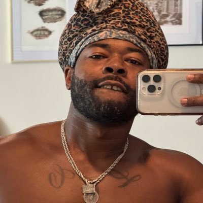 FlareRikk77159's profile picture