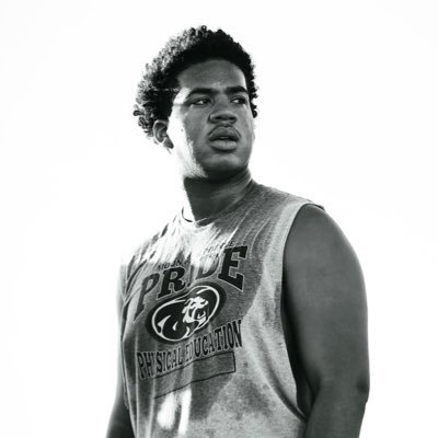 AaronEliThomas's profile picture