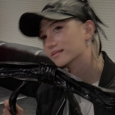 mai 𐙚's profile picture