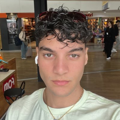 ~ Rafa 🐚's profile picture