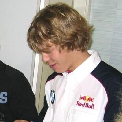 COLAPINTO ARRIBA DEL WILLIAMS CHOCANDO A ROMERO's profile picture