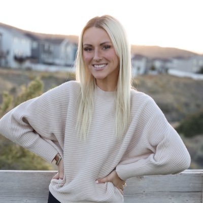 lovedbylyss's profile picture