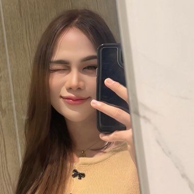 LAKKY27837686's profile picture