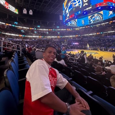 sandryroberto's profile picture
