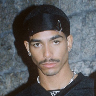 flomar's profile picture