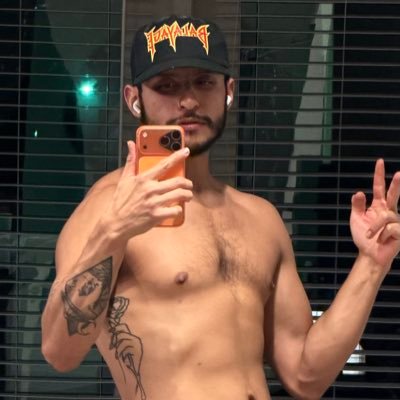 to_nio__'s profile picture