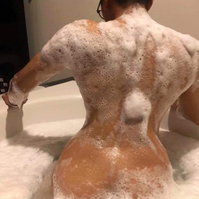 bebesaurio08's profile picture