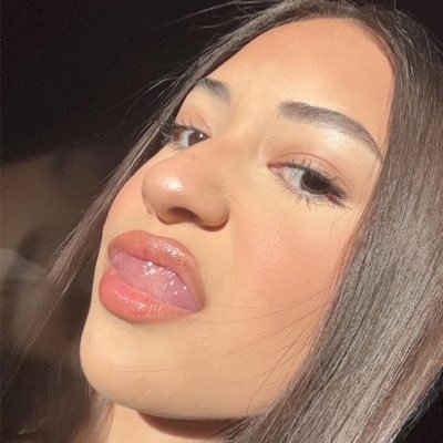 ilovelatinass's profile picture