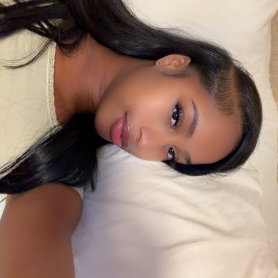 TORI🩰's profile picture