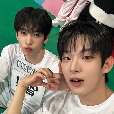 RUN TO KIMˣ¹ 🌥️'s profile picture