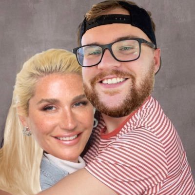 SimonIsHott's profile picture