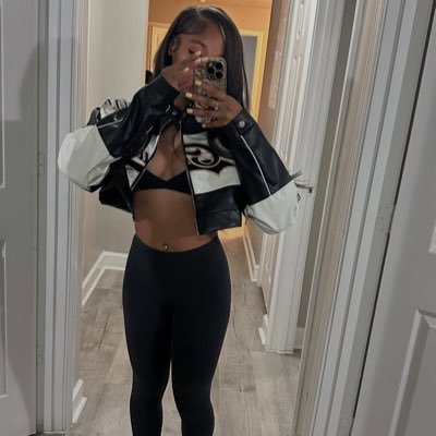 LAYLAY's profile picture