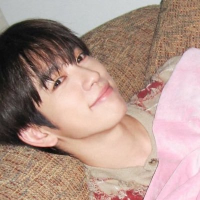TAKE A BOW's profile picture