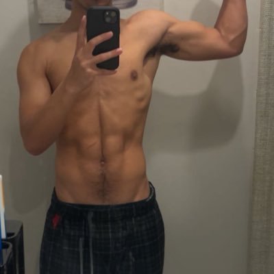 FitLatino11's profile picture