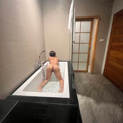 thep_tham49488's profile picture