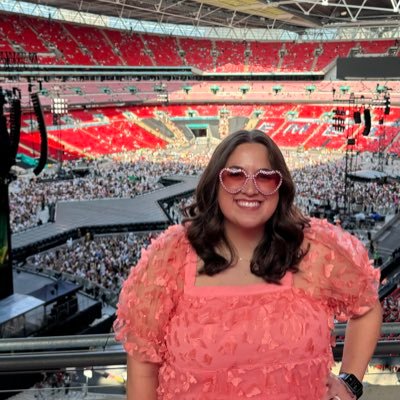 SwiftieMegan87's profile picture
