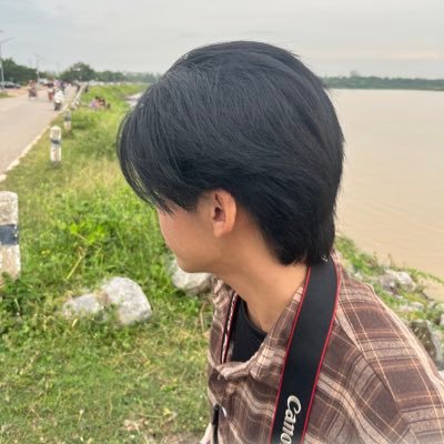 หัตถ์ขวา's profile picture