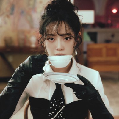 김세정 KIM SEJEONG's profile picture