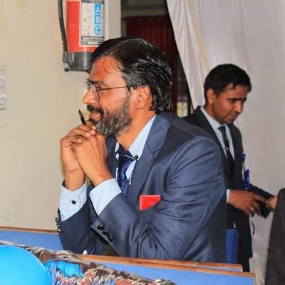 Teacher's profile picture