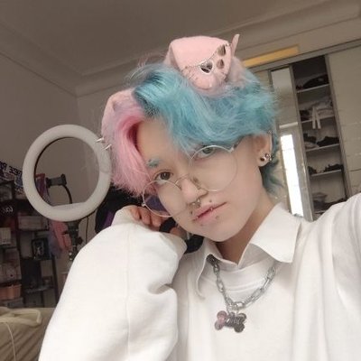 Shiwaaf's profile picture