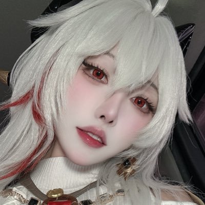 CosSomber's profile picture