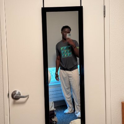 elcruzosym's profile picture