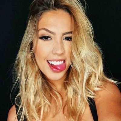 lari's profile picture
