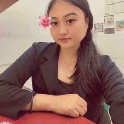 ferly apriana's profile picture