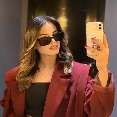 MELEK🫧🦢🤍's profile picture