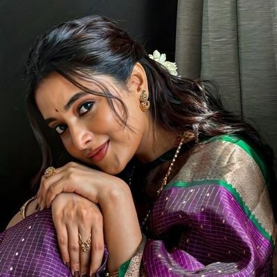 𝙻𝚊𝚟𝚊𝚗𝚢𝚊💫's profile picture