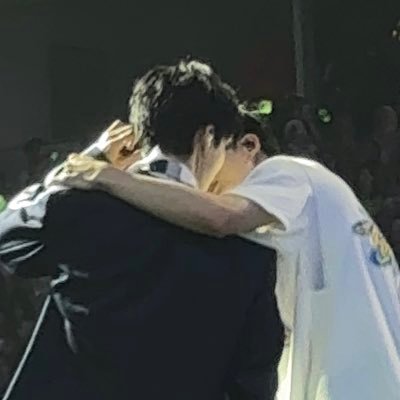 charmingosh's profile picture