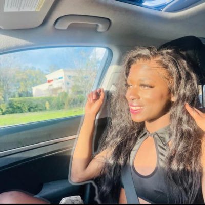 darkskinjuiccee's profile picture