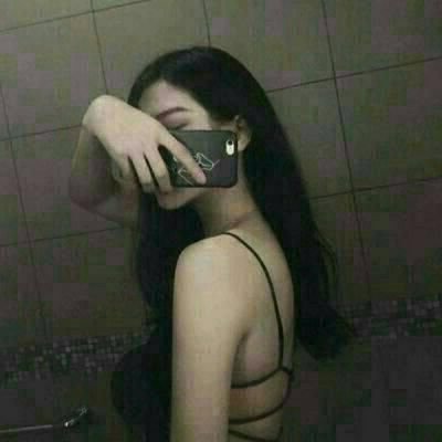 RoxanneR4010's profile picture